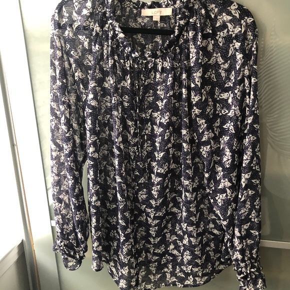 Loft Butterfly Top, sz L - Picture 1 of 2